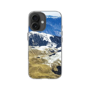 iPhone 16 Clear Case（相機按鈕） 透明 - Chi Po-Lin 齊柏林《看見台灣》系列 - 能高安東軍草原