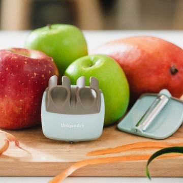 EASY KITCHEN 指環式安全削皮器