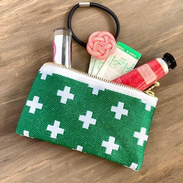 【十字紋】榻榻米襯邊 扁平迷你收納包 零錢包 卡片夾 綠色 北歐 風格圖案