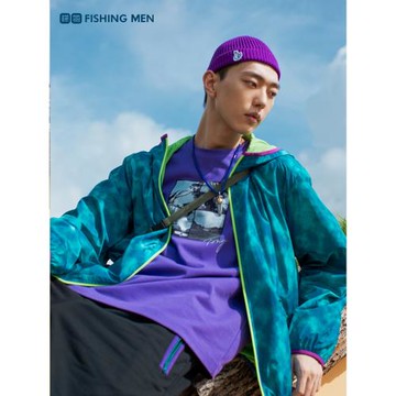 GIGIZAZA/兩只喜鵲迷彩連帽運動休閑薄外套男春秋季拉鏈山系戶外