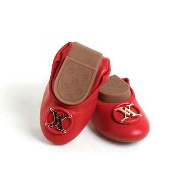 嬿娜2·全真皮質感圓頭折疊平底娃娃鞋-紅(版型偏小1碼)