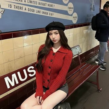 【迷戀英紅】DOMISS翻領修身排釦針織外套 毛衣外套 紅色毛衣 (現貨)