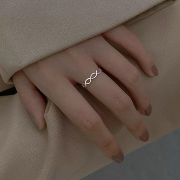 《現貨》眉兒銀飾 925純銀 無限戒指 純銀戒指 8字戒指