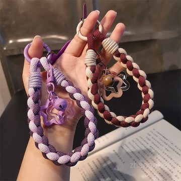 臺灣/✨手機掛繩短款手腕撞色編織星星鈴鐺吊墜戶外旅遊防丟結實女手提繩