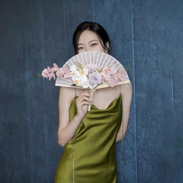 婚禮晨袍女新娘氣質女神范蕩領綠色吊帶連衣裙夏訂婚禮服平時可穿