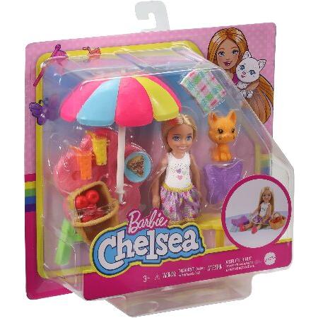 Barbie Chelsea Picnic Playset with Chelsea Doll (6-in Blonde), Pet