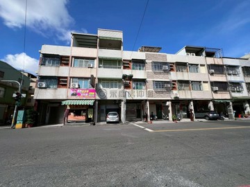 五甲商圈.南華路上大地坪透天店住｜高雄市鳳山區南華路