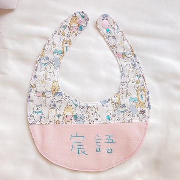 幸福寶寶圍兜兜 繡字款 客製化 彌月禮 周歲禮-