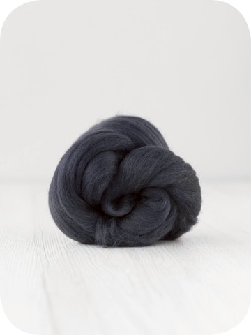 義大利托斯卡尼-19M美麗奴羊毛 DM312石墨｜50g｜DIY手作/羊毛氈材料/文創