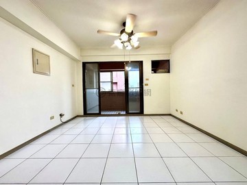 超低總價｜武廟商圈｜小家庭最愛精美3改2房車位｜高雄市苓雅區福德二路