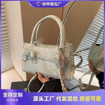 跨境超火小包包女春夏季2025新款時尚斜挎包高級感洋氣手提小方包