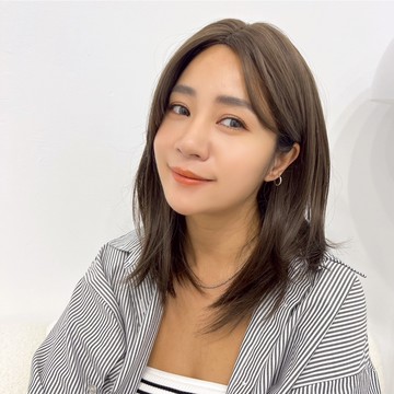 台灣現貨 魔髮樂 全頂假髮 中長髮 D144｜無瀏海 中分 仿真假髮 層次假髮