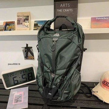 ✨臺灣出貨 登山包學生手提簡約休閒夏季新款女男大容量通勤雙肩包運動書包潮