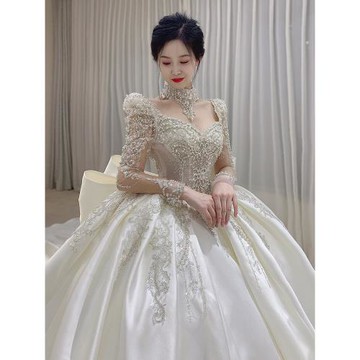 緞面主婚紗新娘2025新款小個子長袖高端重工復古在逃公主孕婦大碼