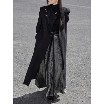 云鬢斜簪新年戰袍斜襟黑長大衣中性春季外套長款過膝修身顯瘦氣質