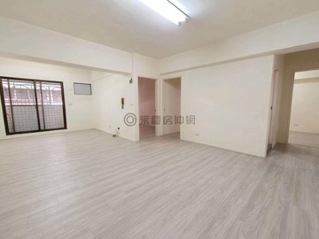 嶺東科大｜室內26坪｜雙陽台｜屋況佳｜機上休旅車位｜台中市南屯區保安六街