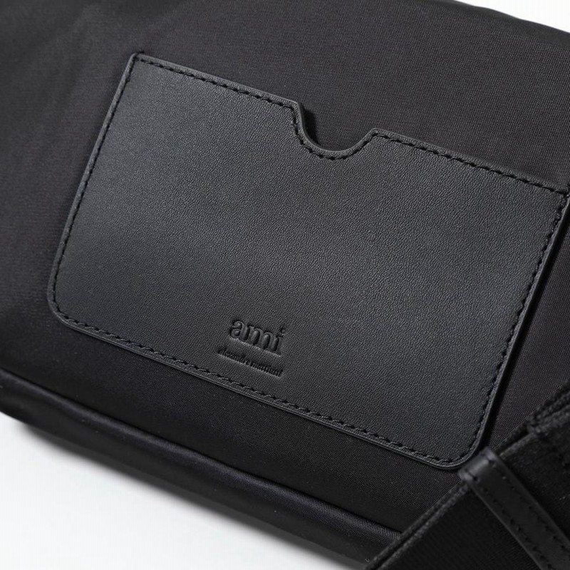 ami paris アミパリス ボディバッグ DE COEUR ULL160.902 メンズ