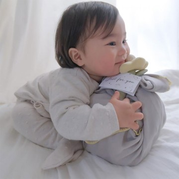 日本 Lien de famille 萬用包巾安撫鈴尿布蛋糕 (4色) - 灰色