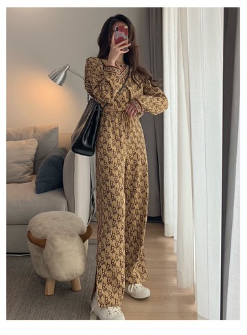 休閑針織套裝女秋冬季新款時尚網紅炸街減齡衛衣長袖兩件套闊腿褲