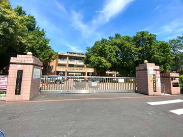 草屯敦和宮旁邊間採光明亮優質出租透天｜南投縣草屯鎮敦和路民族巷