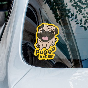 Pug in car 八哥狗 巴哥犬汽車貼