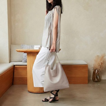 等腰三角側背包_亞麻霧_側背包/肩背包/單肩包/HOBO