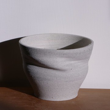 歪仔花崗岩盆器