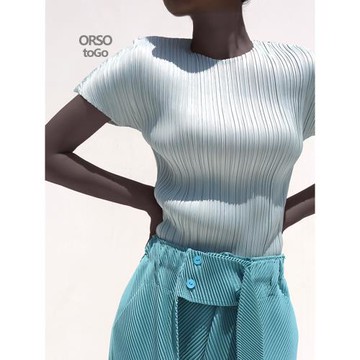 褶皺正肩多巴胺上衣女氣質修身短袖T恤夏季顯瘦內搭高級小眾設計