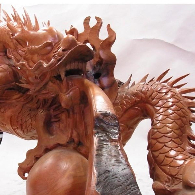 瘤木 龍の彫刻 置物 衝立 オブジェ 木彫り一本物 瘤杢 縁起物 札幌市北区