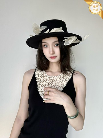 【法式優雅】平頂禮帽 貝雷帽 法式帽子 女士禮帽 婚慶帽子 攝影道具 仿毛呢材質 鬱金香花朵裝飾 百搭氣質款 婚紗攝影必備