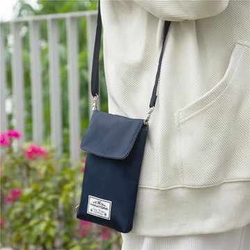 青年時尚手機包戶外旅行男女斜挎手機袋豎款護照收納證件迷你小包