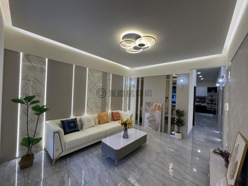 鳳山國中捷運光遠商圈翻新日式車庫透天｜高雄市鳳山區光遠路