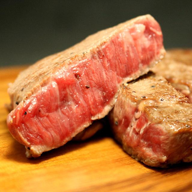 米沢牛 肉 牛肉 モモ ステーキ 100g×6枚 600g 3〜5人前 A5 A4 ギフト 米澤牛 和牛 国産 モモ肉 結婚祝い 出産祝い 内祝い ブロック 塊 かたまり