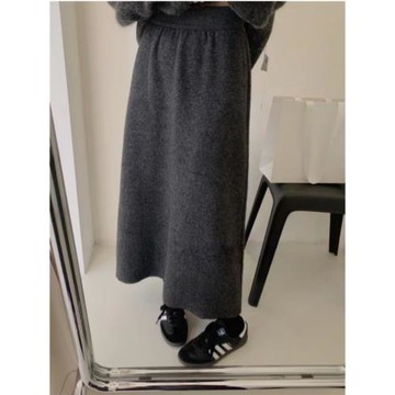 深灰色羊絨針織半身裙秋冬女韓系穿搭軟糯加厚高級感垂感羊毛半裙