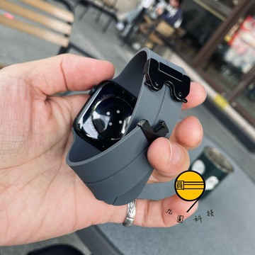 不鏽鋼 降落傘扣 矽膠磁吸 防水錶帶 適用 Apple Watch 11 10 9 8 7 SE錶帶 46mm 42mm
