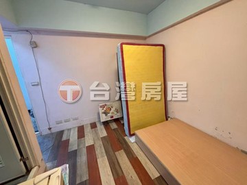 新鹽埕低總價收租套房｜高雄市鹽埕區府北路