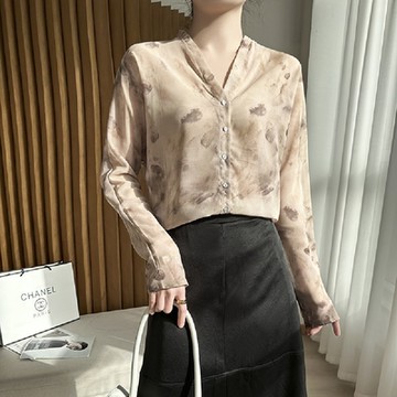 [巴黎精品] 現貨+預購 頂級法式絲質襯衫緞面上衣名媛絲綢背心冰絲涼感天絲OL女裝水墨印花寬鬆V領女上衣a1be75