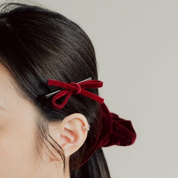 QUEENSHOP_F 正韓 絲絨蝴蝶結髮夾組 三色售 現+預 【07090423】