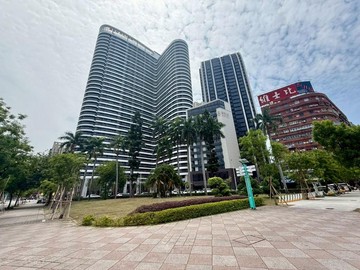 雙捷運宅|高樓層景觀輕豪宅2房+平移車位｜高雄市新興區中山一路