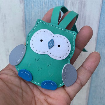 療癒小物 馬卡綠色 可愛 貓頭鷹 純手工縫製 皮革 吊飾 小尺寸