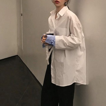 秋裝女裝chic條紋拼接寬松長袖襯衫外套百搭休閑中長款白襯衣1入
