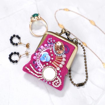 迷你珠飾手繡零錢包 No.65 鮮豔粉紅紗布 可作項鍊・包包吊飾 飾品收納盒 手作獨一無二