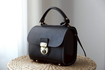 【隐匿的王子】杜勒斯赛道单肩包