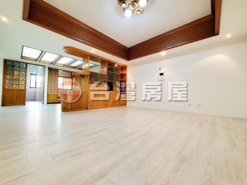 近崇德捷運站双橡園三房車位輕裝潢直接入住｜台中市北屯區安順四街
