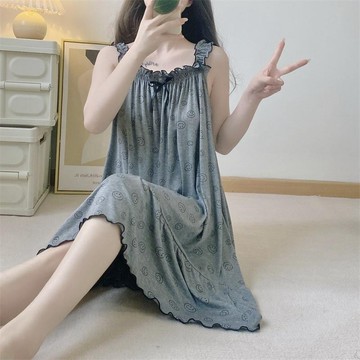 夏季薄款吊帶睡裙 女生睡裙 吊帶裙 連身睡裙 短裙 家居服 大尺碼碎花連衣裙 睡裙 長裙 吊帶睡裙 大碼連身睡裙