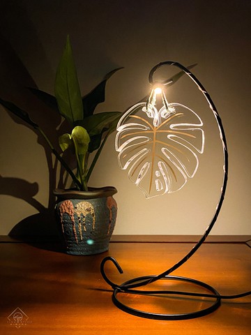 龜背芋小葉燈 把生活融入設計 簡約、時尚 小夜燈  最佳禮物選擇