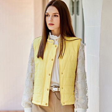 ILEY伊蕾 小香織帶拉鍊鋪棉背心(黃色；M-XL)1234533202