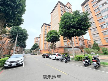 近66及楊梅高中鵬程萬里透天有車庫｜桃園市楊梅區高鵬路