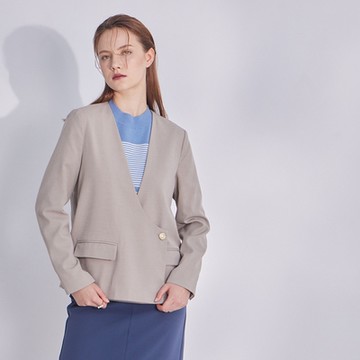 【MASTINA】不對稱門襟無領長袖西裝外套 米 咖