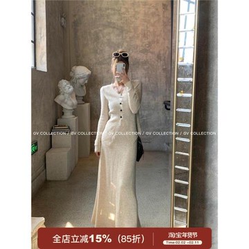 GV大白哥 茶系慵懶調 軟糯撕破V領毛邊針織上衣直筒休閑半裙套裝